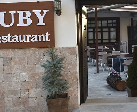 Ruby Hotel 3*